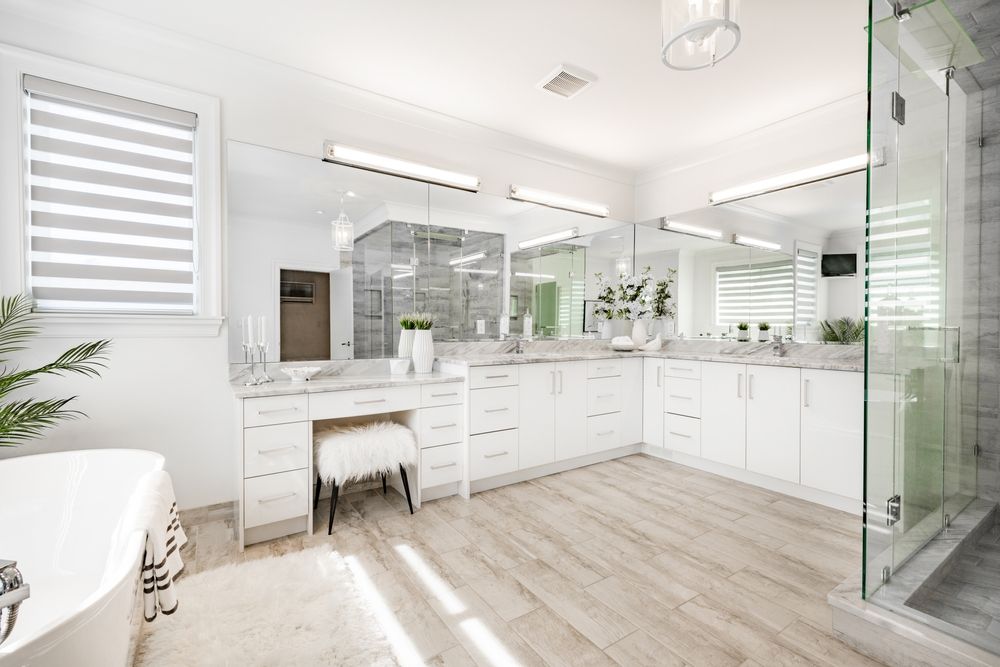 bathroom with built-in bench