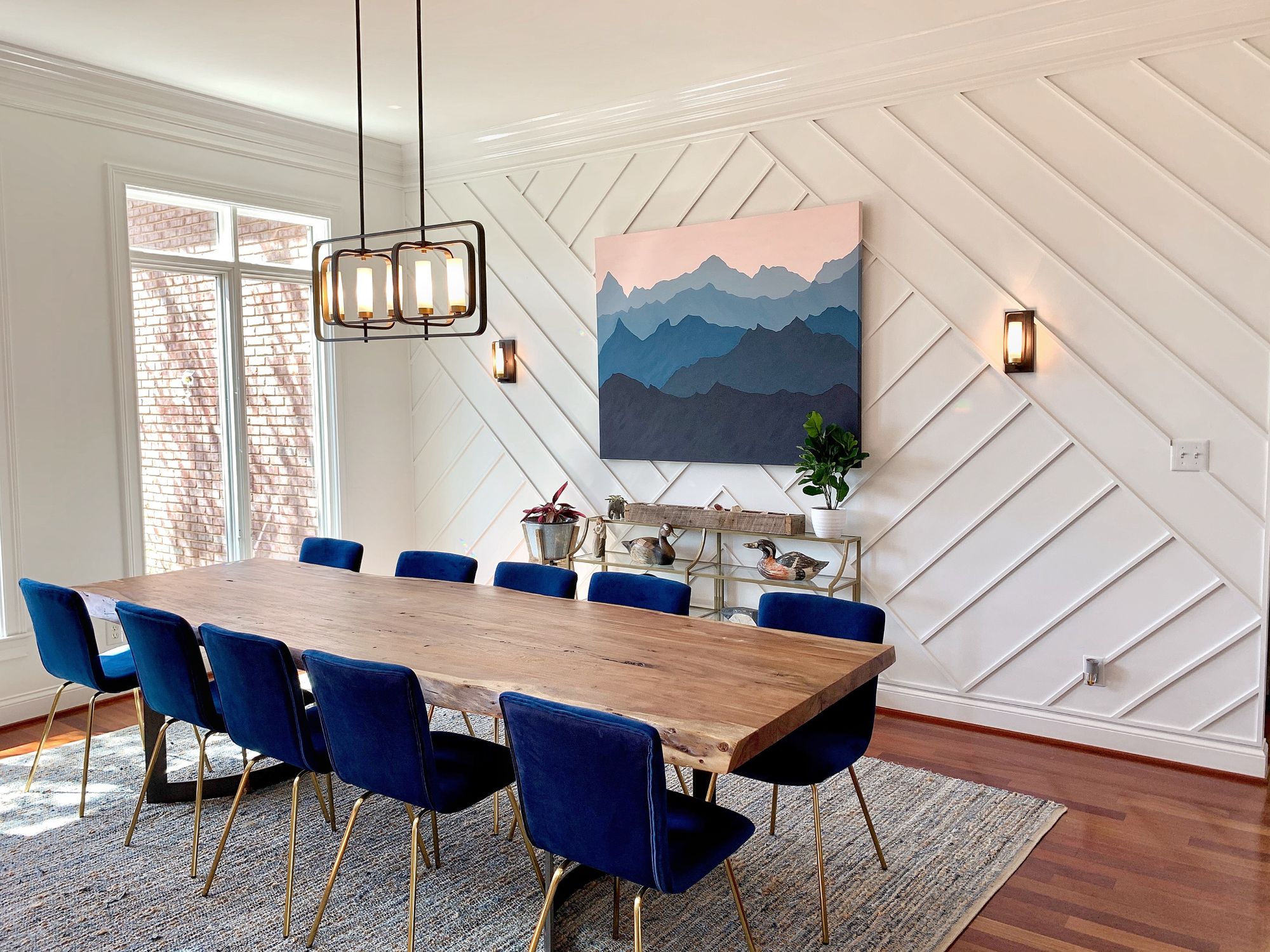 diagonal wall molding in a dining room