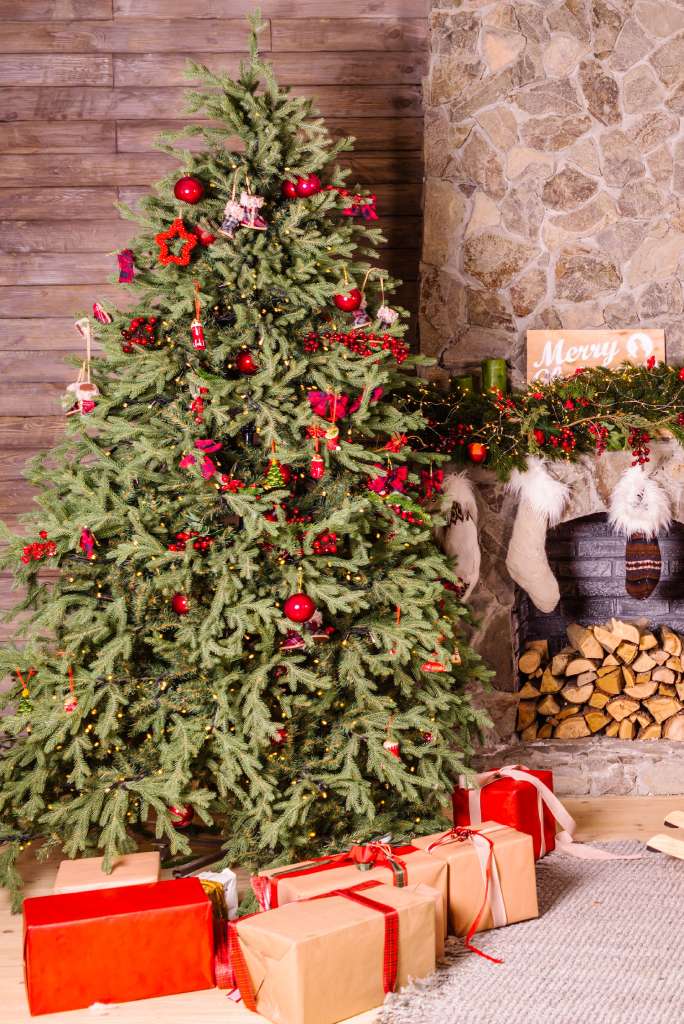 decorated christmas tree with presents